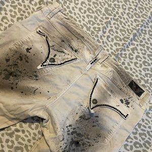 Men’s authentic Robin jeans.